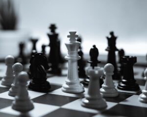 Chess openings for beginners - chessboard with pieces in starting position
